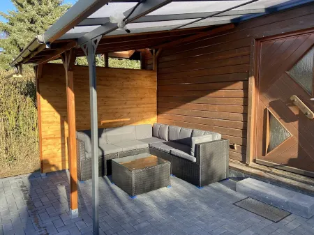 Wooden house on Meinweg with large garden Отели в г. Вассенберг