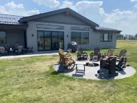 Beautiful 6-bedroom ranch at the foot of the Grand Teton Mountains. Hotel a Teton County