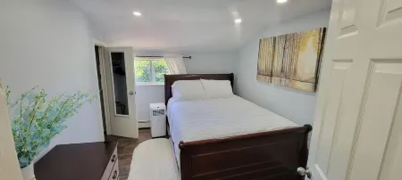 Cheerful 2-Bedroom Apartment with Smart Home Tech.