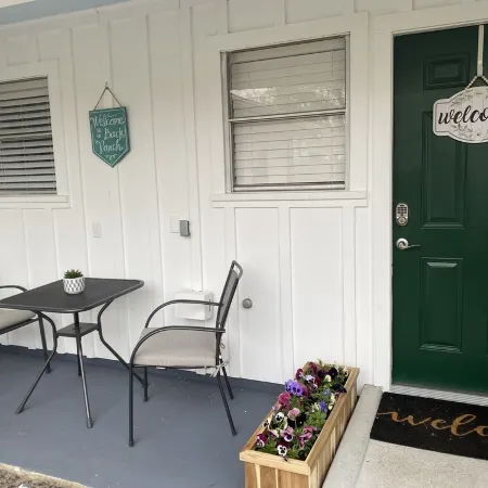 Comfortable home in the heart of Conroe, Texas and minutes away from Lake Conroe