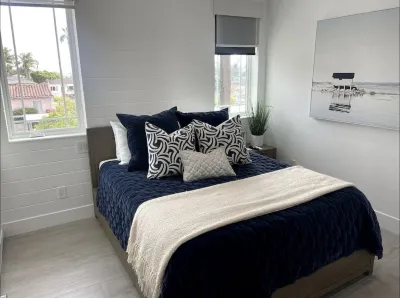 Casa de Orchard, 1BR/1BA Guest House in Point Loma
