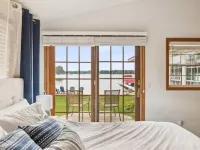 Lakefront Home - Pontoon & Private Beach - Minutes to Breweries, Shopping & More