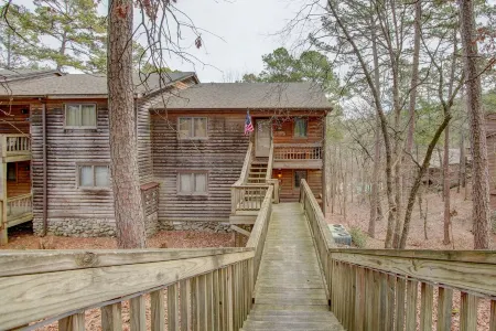 Harbor GetAway/12DSC Hosted by LOVR