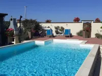 LOVELY SINGLE-STOREY GITE WITH SWIMMING POOL 15 KM FROM EUROPA PARK Hôtels à : Bindernheim