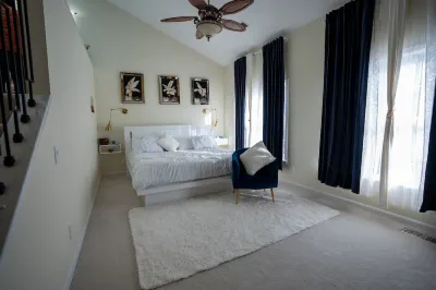 Luxury Townhome Minutes From DC Các khách sạn ở 