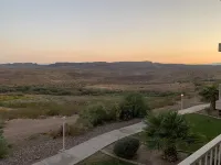 "Desert Blossom"- Exceptionally Relaxing Vacation Destination!