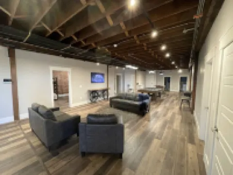 Modern Luxury Meets Historic Charm: Unwind in Style in Purpose Executive Suites