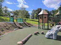 Serene Upstairs Apt. Walk to Town, Train, & Beach Ferry! Off-Street Parking. Hotels in Greenwich