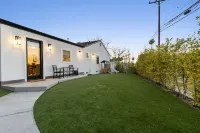 Your Private Resort in SoCal Awaits - 3성급