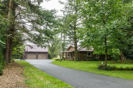 Cozy Cabin happiness