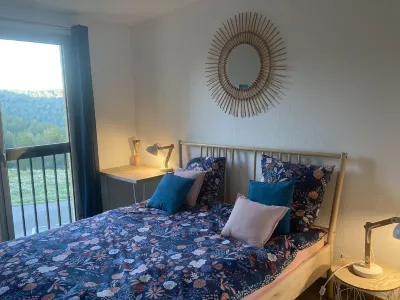 Appartement de Standing Cassis Bellevue. Animaux Acceptés, Avec Piscine 25 m Hotels near Cassis