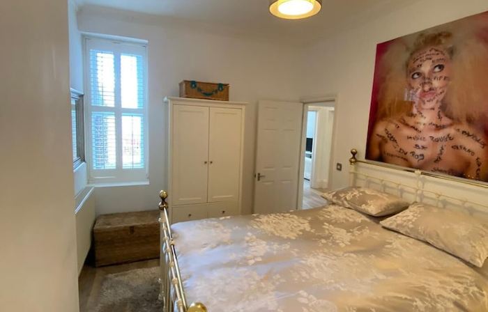 Broadstairs Apartment With Sea Views