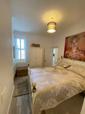 Broadstairs Apartment With Sea Views - 무료 와이파이