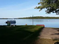 Discover Your Retreat - 3-Bedroom Cottage in Winthrop - WiFi