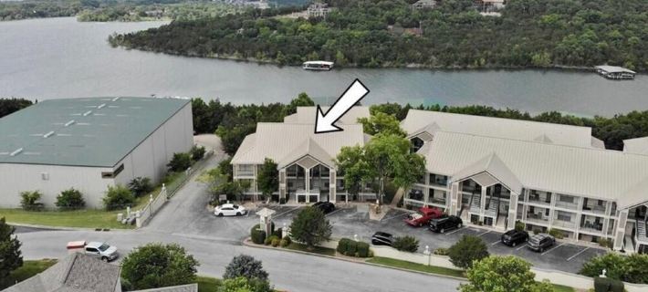 The Great Escape - 3 bedroom/3 bath condo at Emerald Bay on Table Rock Lake Hotels in Ridgedale