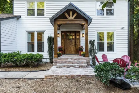 Your Dream Getaway is Only Minutes Away From Historic Roswell! Отели в г. Розуэлл