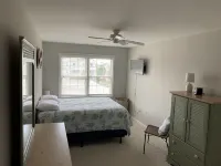 Beautiful Condo-a Short Distance to Beach/Boardwalk (East 17th Street)