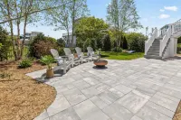 Cape Charles Newly Updated Family-friendly Beach House, 1 Block to Private Beach