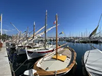 Panoramic sea view of port and beaches Hotels in Bandol