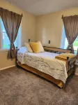Quaint cozy cottage nestled on the quiet shores of Pigeon Lake in Howe