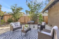 NewLuxHome!PoolTable!HotTub!Heart of Downtown SJ Hotel in zona San Jose McEnry Convention Center