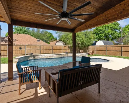 Keller Charm-Near Bear Creek Park & Stadiums,Pool Hotels in Keller