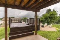 Fun 3 Bedroom Home with Gameroom near Ark!!