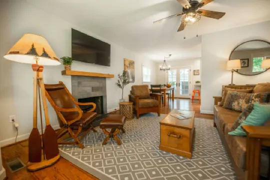 Steps from downtown Brevard you can enjoy BB's Camp House