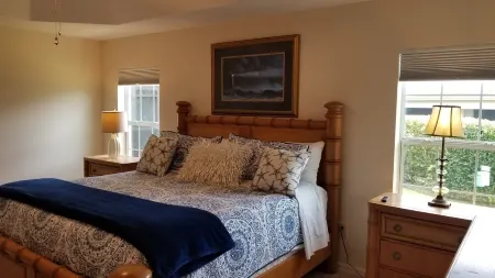 Villages Southern Comfort 3 Bed/ 2 Bath Home Close to Brownwood/Sumter Landings Отели в г. Те-Виллиджис