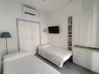 Apartment with exclusive garden and seaview in Pomonte, 50 meters from the sea Hotels in Marciana