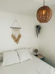 Beach House Clim, 100m Plage, sur le Port. Paisible et Calme Hotels near Kid's Paradise