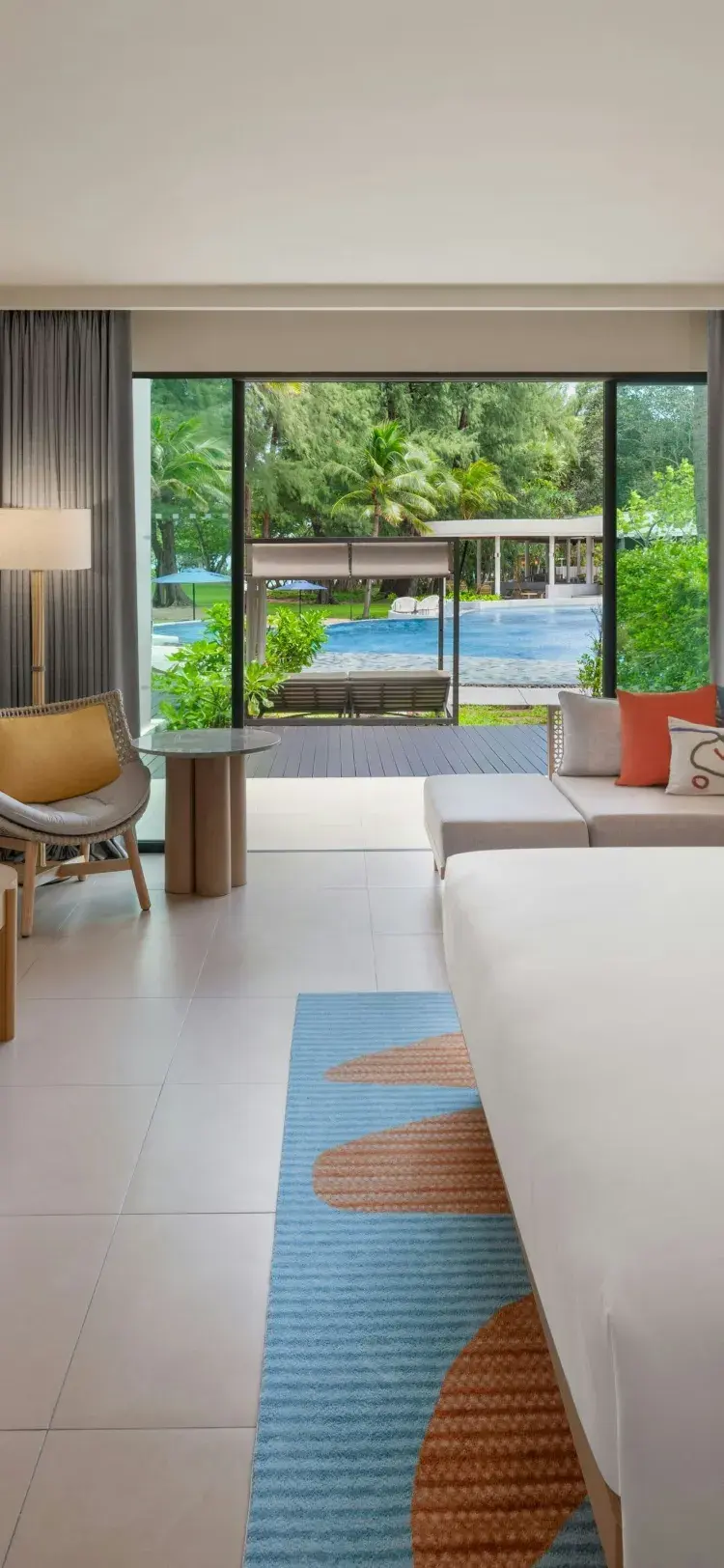 ห้องพรีเมียมคาบานาเทอเรซ,ห้องพักเตียงคิงไซส์,วิวสระว่ายน้ำ