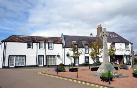 洛蒙德山酒店及健康俱樂部