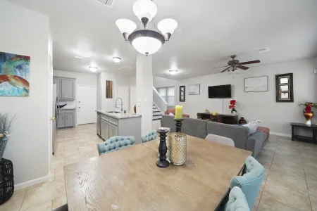 Beautiful Cozy home in The heart of Conroe Texas