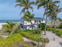 Beach's Edge, On the beach Hotels in Captiva