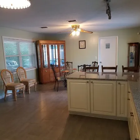 Cozy House in the Heart of Orange Park