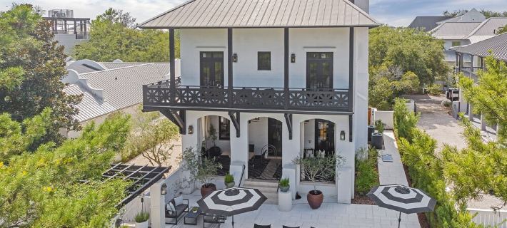 Stunning Luxury Rosemary Beach Home-Private Heated Pool-Steps To Beach-Exclusive Hotels in Walton County
