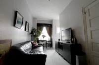 Apartment on the Park