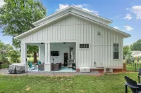 Beautiful Modern  Lake Home in Mooresville NC
