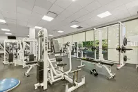 The Armon Stamford Hotel & Conference - Gym