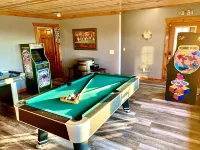 Special Pricing!! PRIVATE-IN-CABIN HEATED POOL-VIEWS- Very Clean - KING BEDS