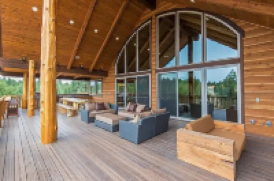 14 bedroom 14 bath Mega Mansion w/Indoor Pool, Theater