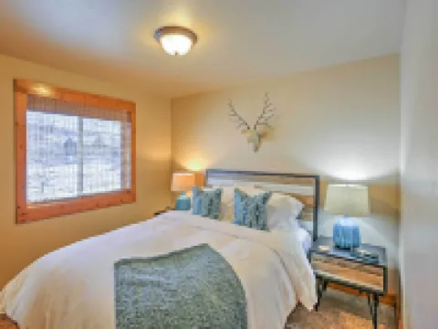 Mary Ann's Mountain Maison - Ski 3 Resorts; Garage; Walk to Town Hotels in Victor