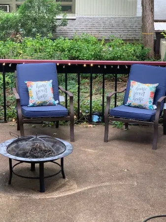 Many Moons Townhouse Heated Pool, Rivers, Lakes, and Golf Getaway