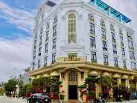 Royal Hotel City Centre Hotel a Móng Cái