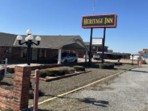 Heritage Inn Hotels in Duncan