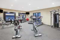 Hampton Inn & Suites Cleveland/Oakwood Village Hotels in Macedonia