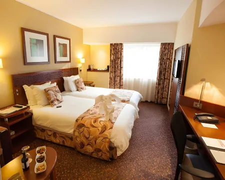 City Lodge Hotel Durban Отели в г. Дурбан