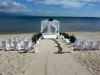 Le Palme Beach Resort Hotels in Pandan