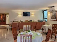 Hotel Eurotel El Bosque Các khách sạn ở Las Condes